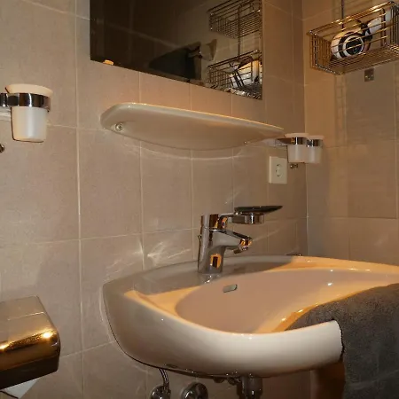 Haus Am Kurpark Kathi Apartamento Wallgau